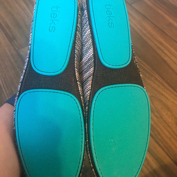Size 12 Tieks Mojave - Picture 3 of 3